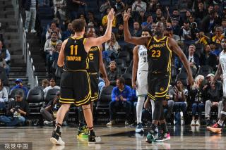 甲氛围的年 甲氛围的年