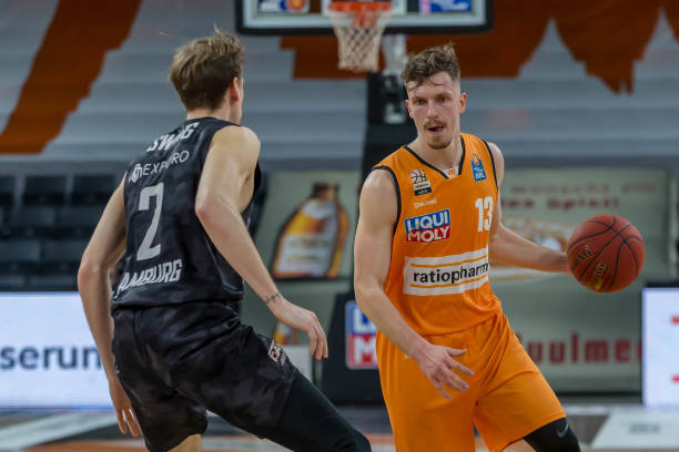 演互不相让 演互不相让